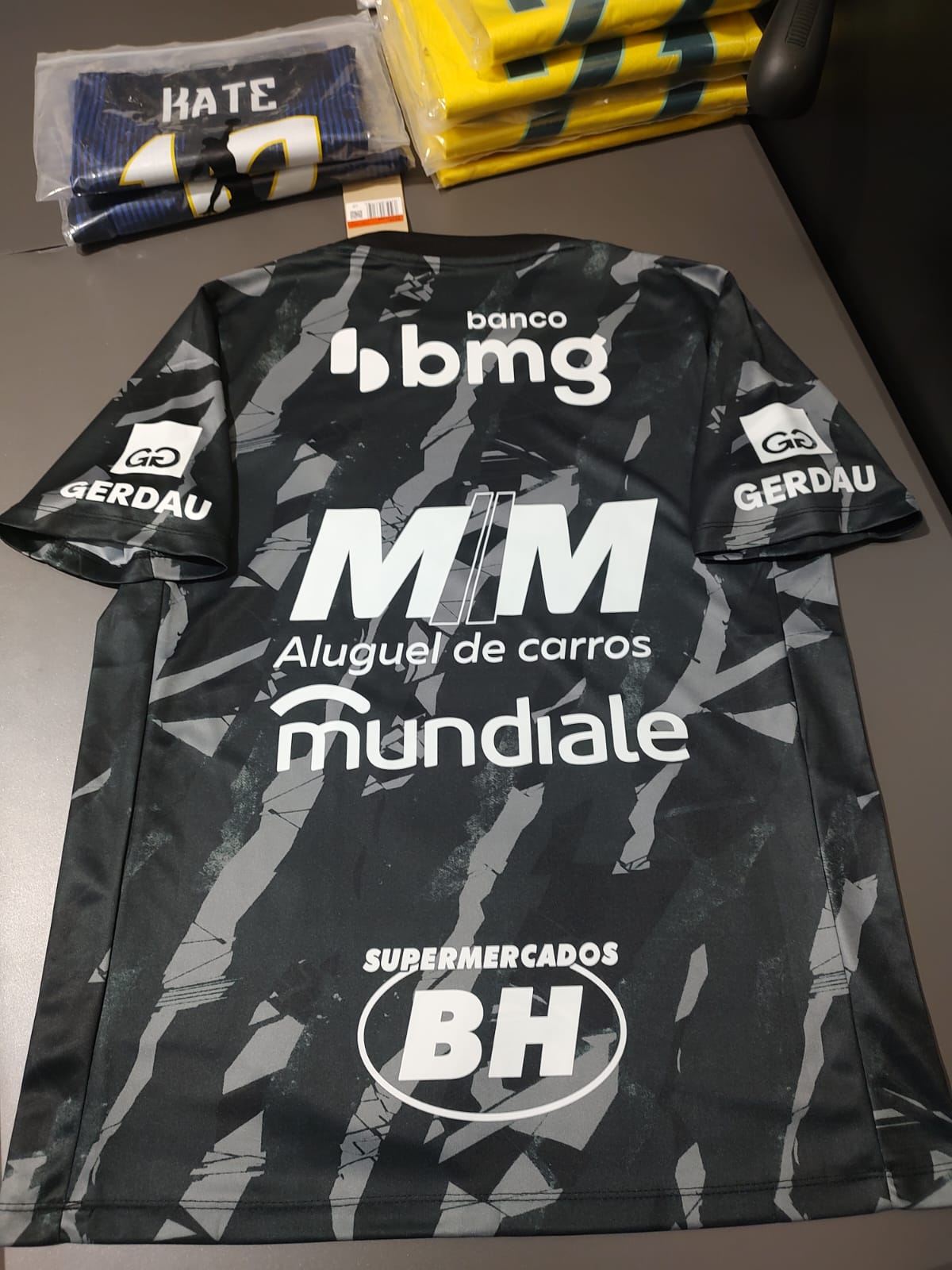 Camisa Atlético Mineiro - Pré Jogo com Todos Patrocinadores - Pronta Entrega